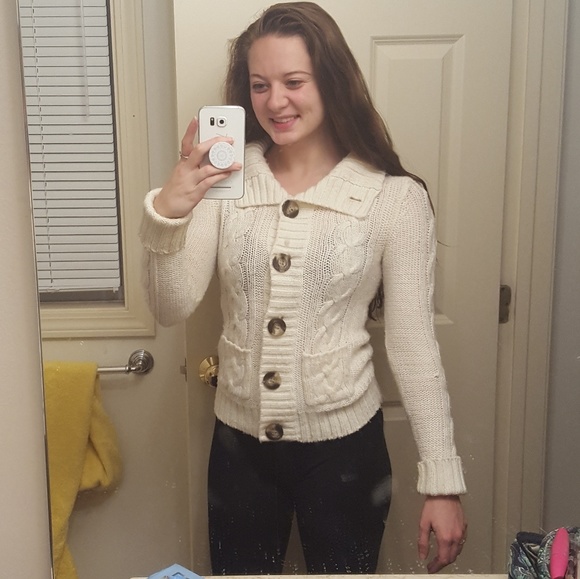 Knit sweater - Picture 3 of 3